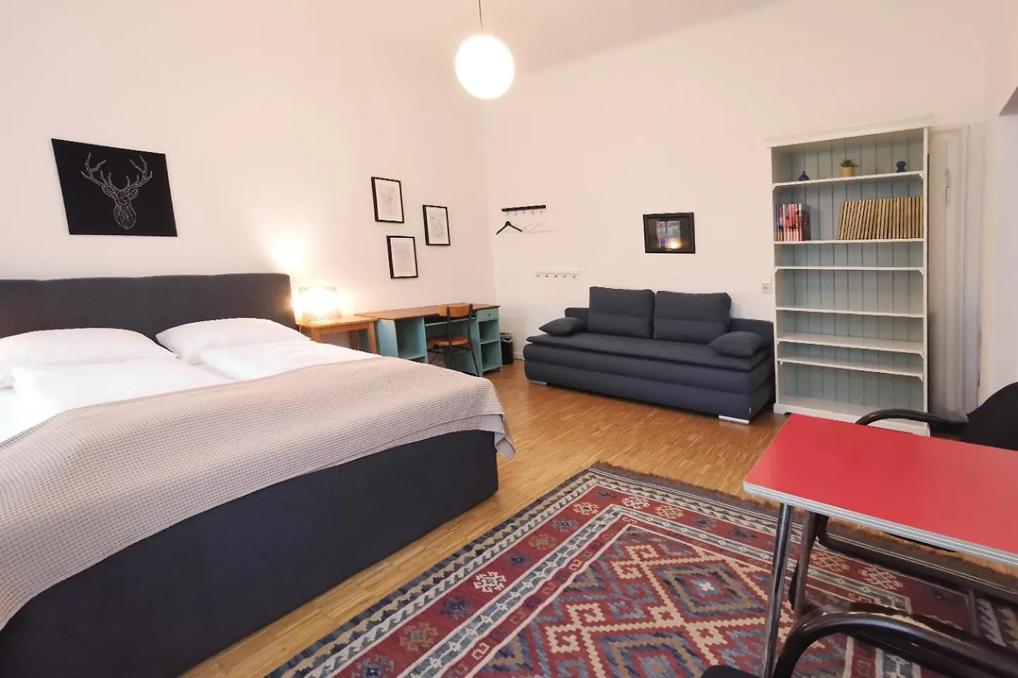 Vienna Palm Apartment